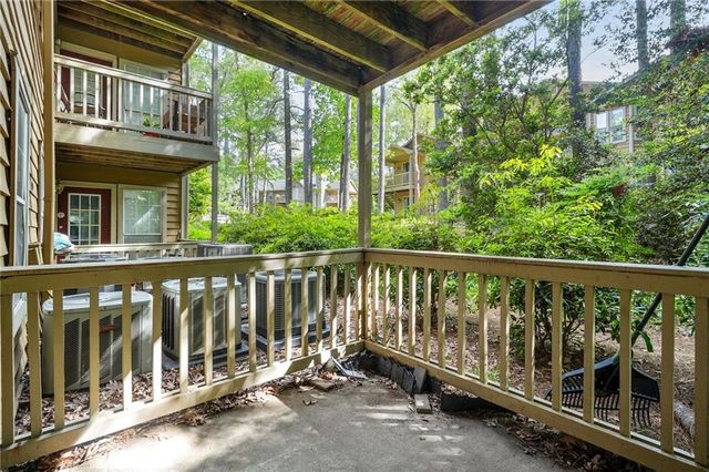 906 Country Park SE Drive, Smyrna, GA 30080