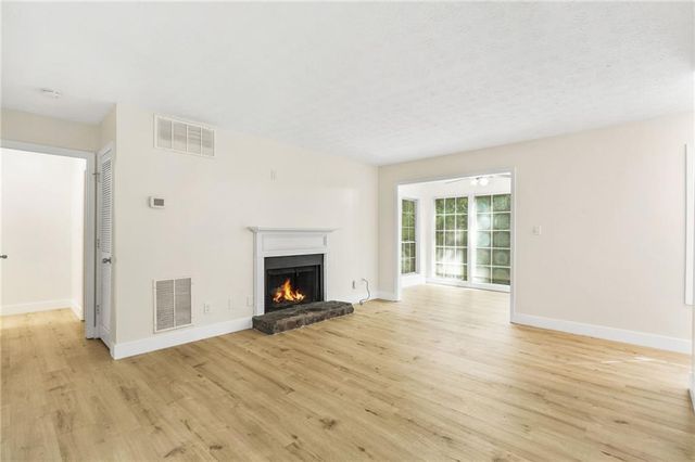 906 Country Park SE Drive, Smyrna, GA 30080