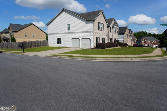 7985 Sandpoint Place, Lithia Springs, GA 30122