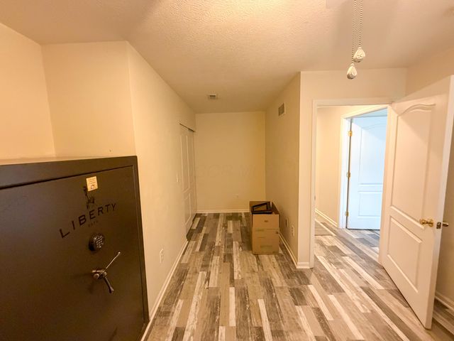 7424 Cherry Brook Drive, Reynoldsburg, OH 43068