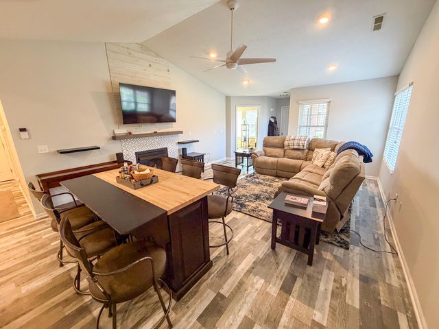 7424 Cherry Brook Drive, Reynoldsburg, OH 43068