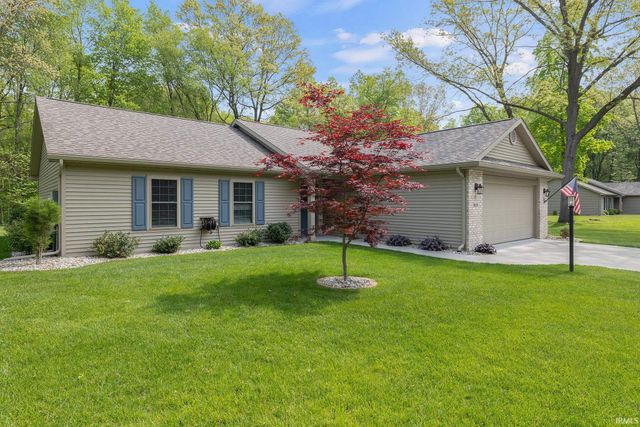 2020 Woodland Estates Drive, Elkhart, IN 46514