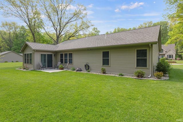 2020 Woodland Estates Drive, Elkhart, IN 46514