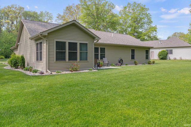 2020 Woodland Estates Drive, Elkhart, IN 46514