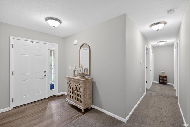 2020 Woodland Estates Drive, Elkhart, IN 46514
