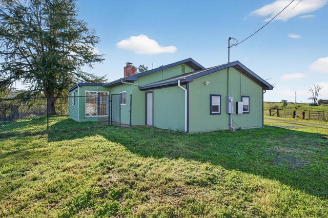 6487 State Highway 20, Browns Valley, CA 95918