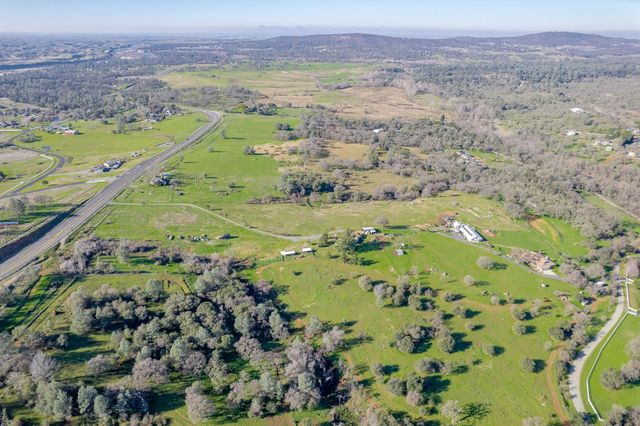 6487 State Highway 20, Browns Valley, CA 95918