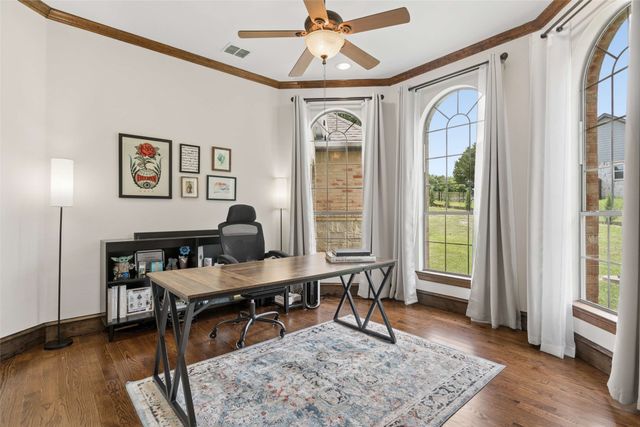 4598 Lake Breeze Drive, Mckinney, TX 75071