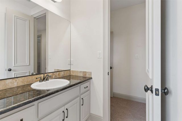 4598 Lake Breeze Drive, Mckinney, TX 75071