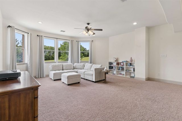 4598 Lake Breeze Drive, Mckinney, TX 75071