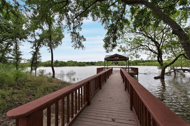 4598 Lake Breeze Drive, Mckinney, TX 75071