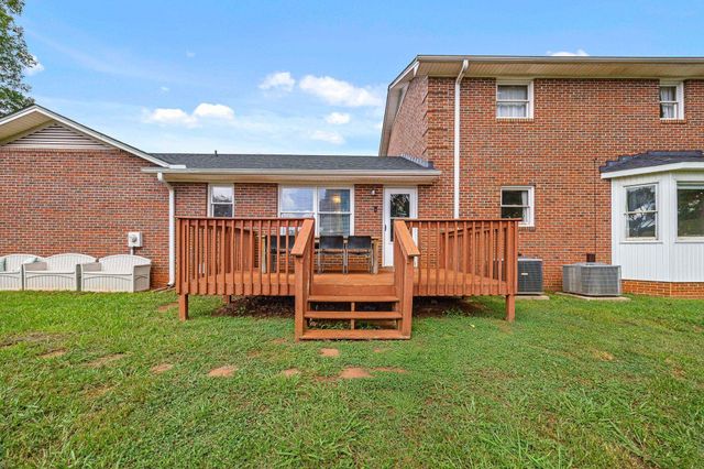 151 Carlisle Bennet Road, Spartanburg, SC 29307