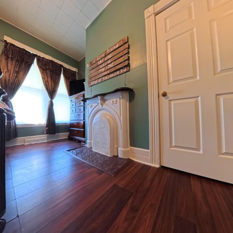 286 Broadway Street, Irvine, KY 40336