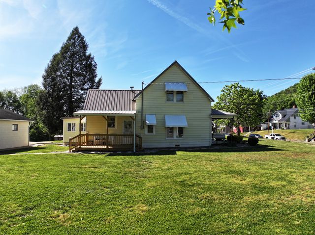 286 Broadway Street, Irvine, KY 40336