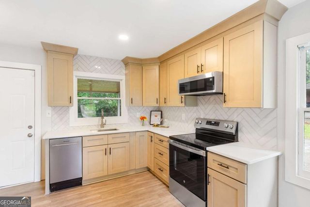 2260 Old Spring Road SE, Smyrna, GA 30080