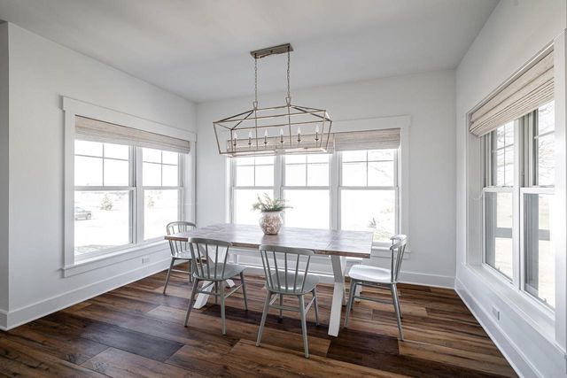 W273N6856 Pintail COURT, Lisbon, WI 53089