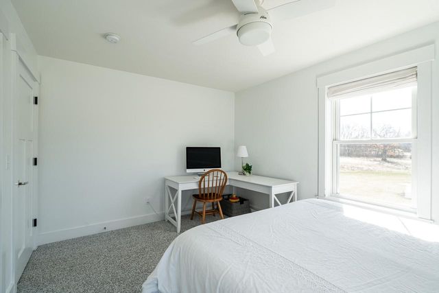 W273N6856 Pintail COURT, Lisbon, WI 53089