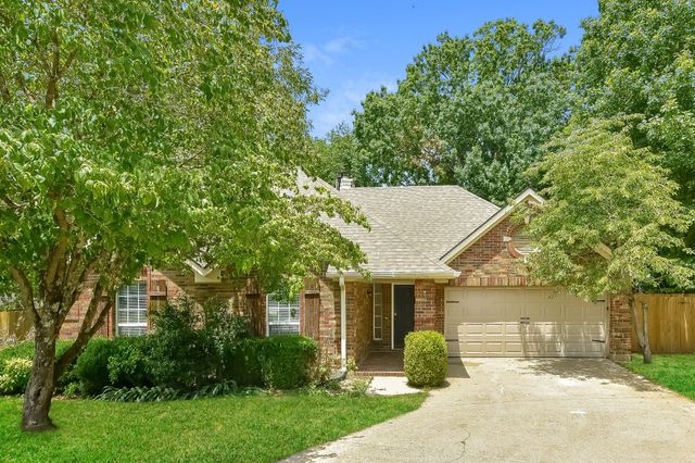 608 Pebblestone Ct, Old Hickory, TN 37138