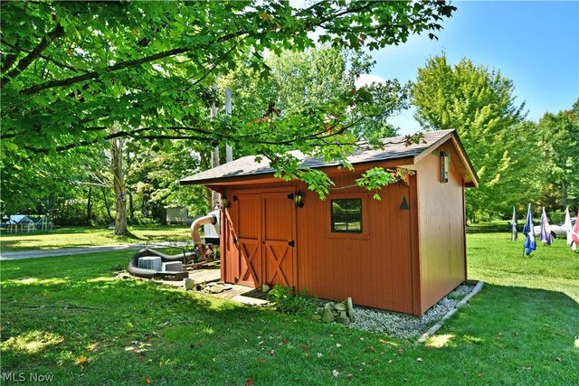 5705 State Route 46, Cortland, OH 44410