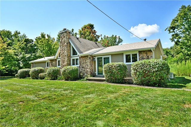 5705 State Route 46, Cortland, OH 44410
