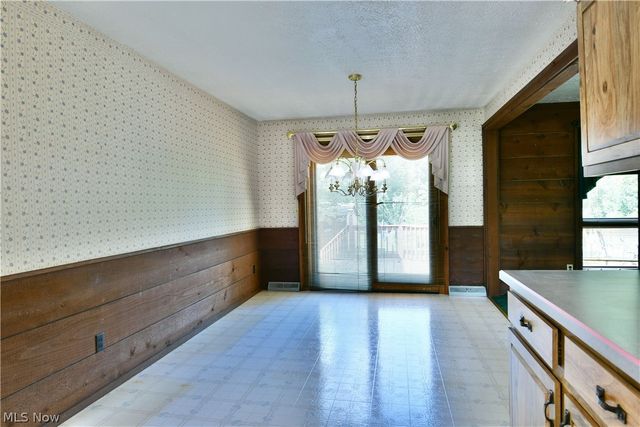 5705 State Route 46, Cortland, OH 44410