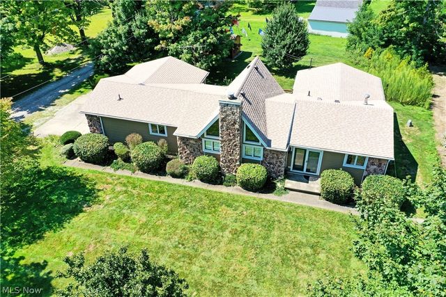 5705 State Route 46, Cortland, OH 44410