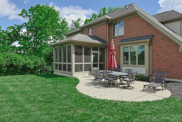376 Compton Road, Wyoming, OH 45215