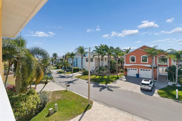 6170 SEASIDE DRIVE, New Port Richey, FL 34652