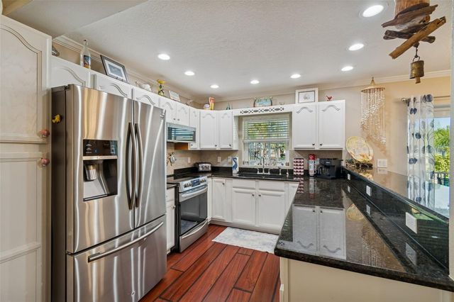 6170 SEASIDE DRIVE, New Port Richey, FL 34652