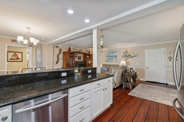 6170 SEASIDE DRIVE, New Port Richey, FL 34652