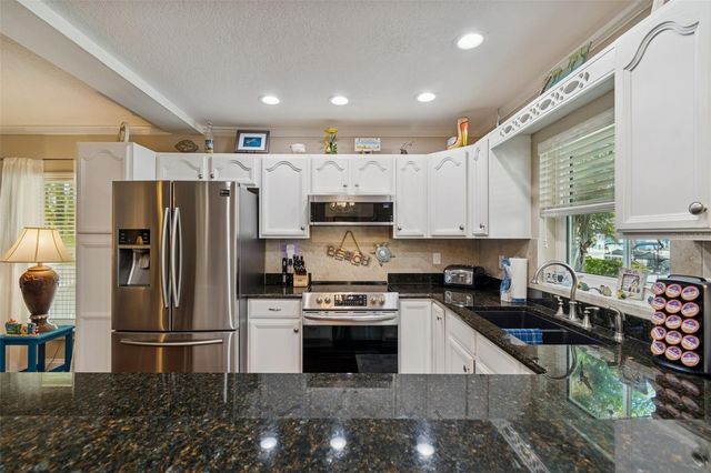 6170 SEASIDE DRIVE, New Port Richey, FL 34652