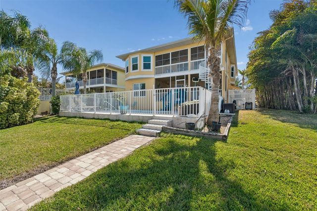 6170 SEASIDE DRIVE, New Port Richey, FL 34652