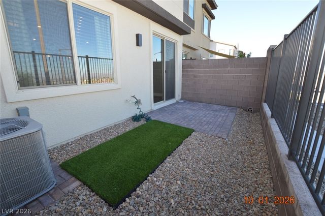 752 Echelon Street, Las Vegas, NV 89138