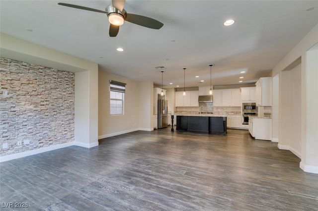 2497 Birch Hollow Street, Henderson, NV 89044