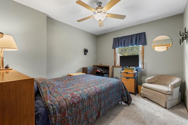 W369S4863 Needle Point DRIVE, Dousman, WI 53118