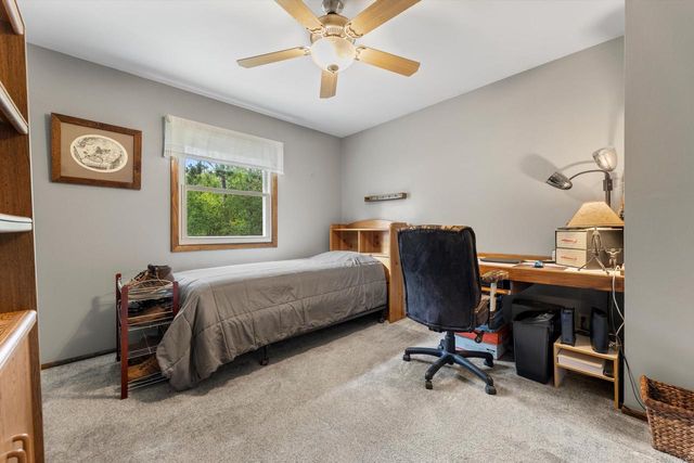 W369S4863 Needle Point DRIVE, Dousman, WI 53118