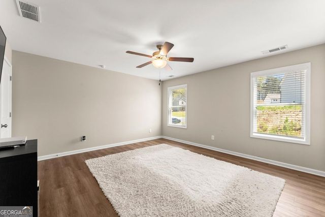 6579 River Station Drive, Lula, GA 30554