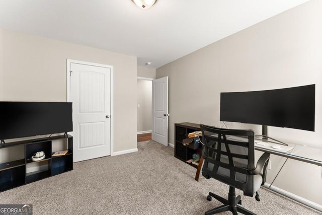 6579 River Station Drive, Lula, GA 30554