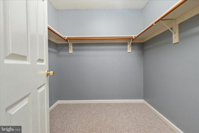 590 FULTON DR, Strasburg, VA 22657
