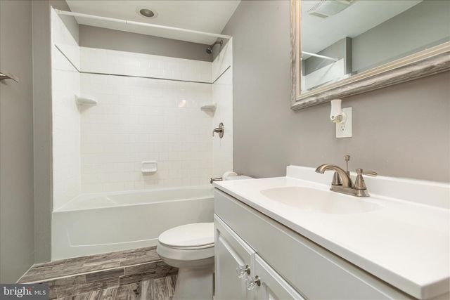 590 FULTON DR, Strasburg, VA 22657