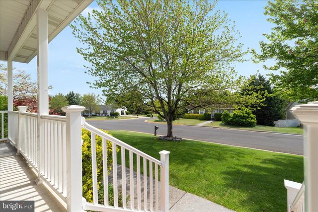 590 FULTON DR, Strasburg, VA 22657