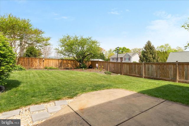 590 FULTON DR, Strasburg, VA 22657