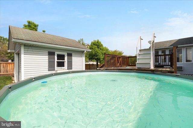 590 FULTON DR, Strasburg, VA 22657