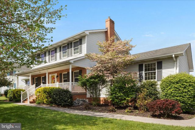 590 FULTON DR, Strasburg, VA 22657