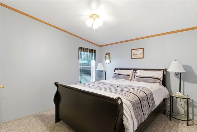 137 South Point Drive, Fairborn, OH 45324