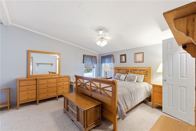 137 South Point Drive, Fairborn, OH 45324