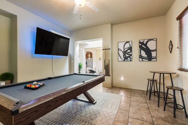 2331 Gandert Avenue SE, Albuquerque, NM 87106