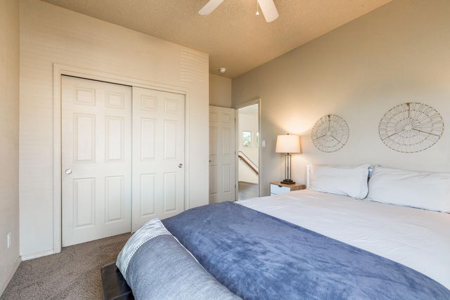 2331 Gandert Avenue SE, Albuquerque, NM 87106