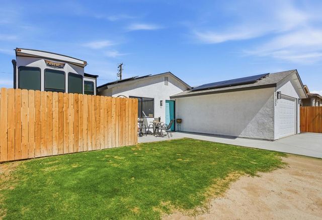15705 Via Vista, Desert Hot Springs, CA 92240