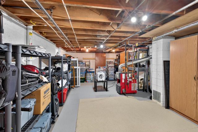 5106 Columbia ROAD, Cedarburg, WI 53012